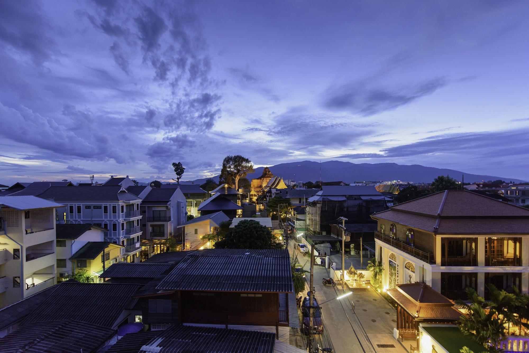 ชลา นัมเบอร์ 2 อาร์ต แอนด์ แกลเลอรี เชียงใหม่ Hotel ภายนอก รูปภาพ
