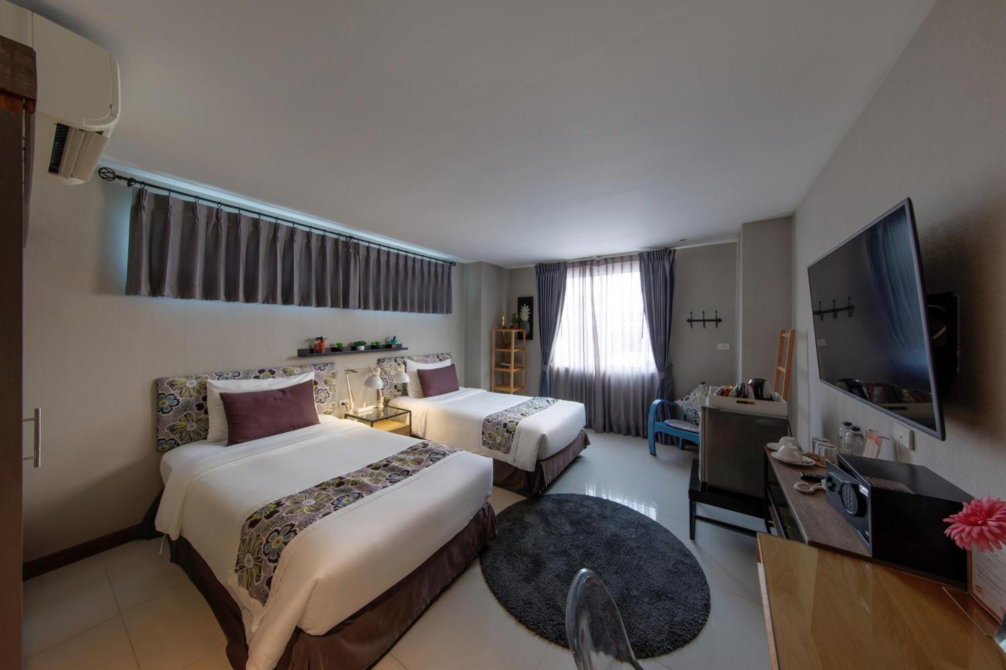 ชลา นัมเบอร์ 2 อาร์ต แอนด์ แกลเลอรี เชียงใหม่ Hotel ห้อง รูปภาพ
