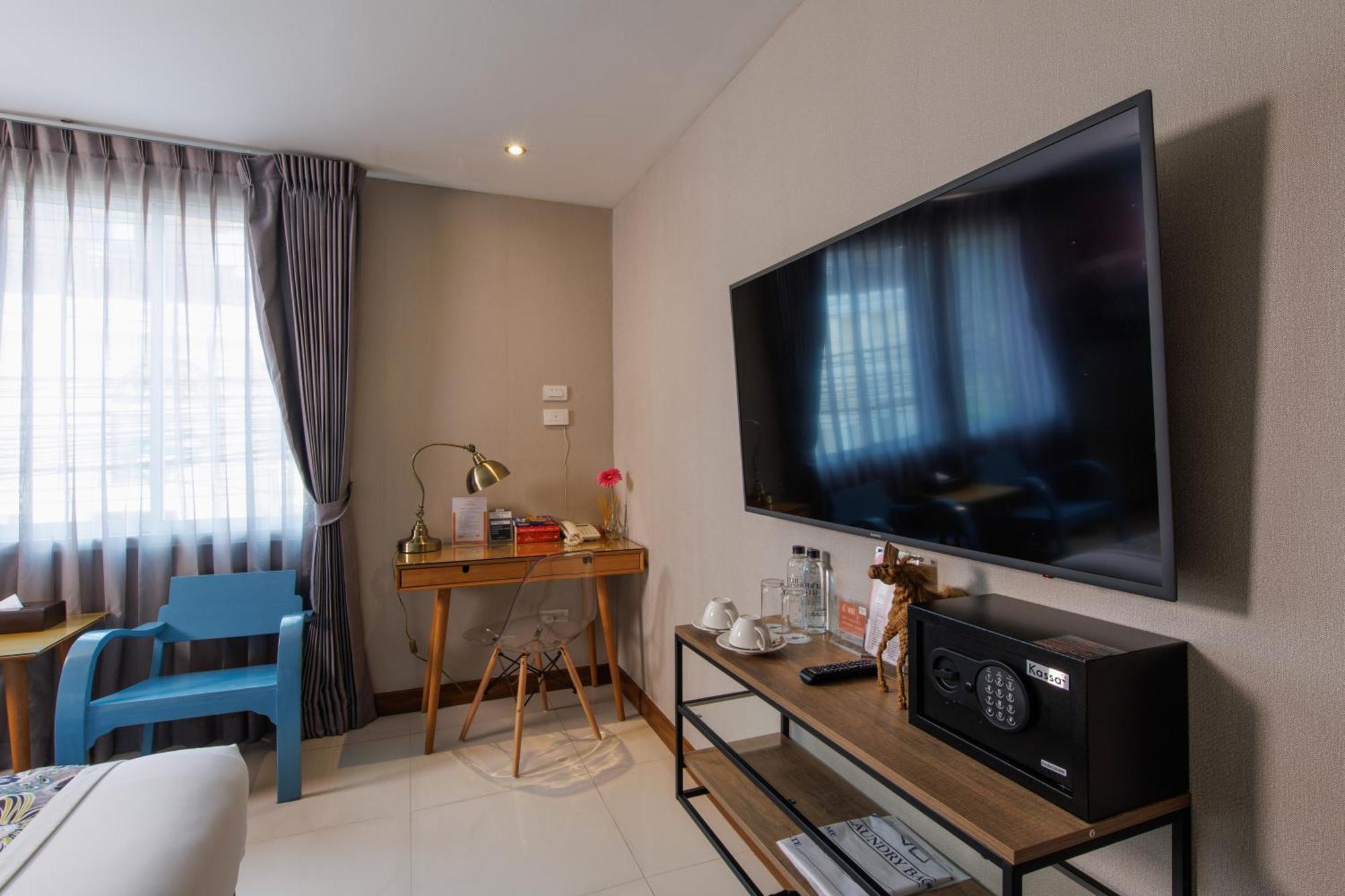 ชลา นัมเบอร์ 2 อาร์ต แอนด์ แกลเลอรี เชียงใหม่ Hotel ห้อง รูปภาพ