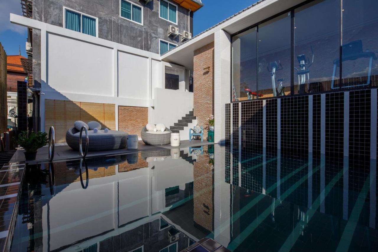 ชลา นัมเบอร์ 2 อาร์ต แอนด์ แกลเลอรี เชียงใหม่ Hotel ภายนอก รูปภาพ